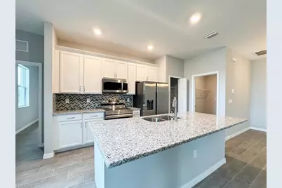 512 NW 25th Ave, Cape Coral, FL 33993 - Photo 20