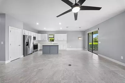 3685 E Hampton Cir, Alva, FL 33920 - Photo 12