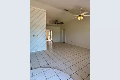 1204 SE 15th St, Cape Coral, FL 33990 - Photo 4