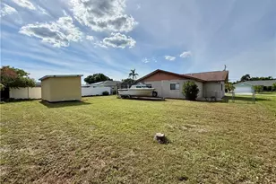 1204 SE 15th St, Cape Coral, FL 33990 - Photo 24