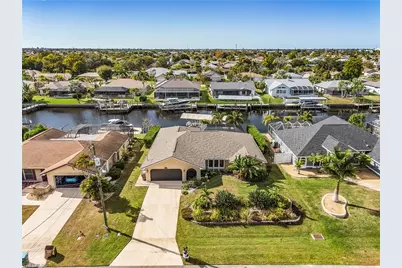 1102 SE 21st Ave, Cape Coral, FL 33990 - Photo 1
