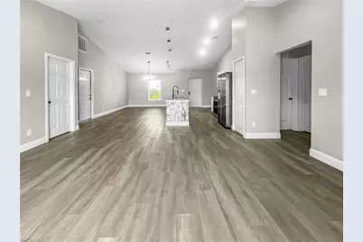 3309 10th St W, Lehigh Acres, FL 33971 - Photo 12