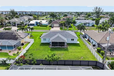 3820 SW 20th Ave, Cape Coral, FL 33914 - Photo 4