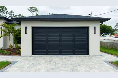 814 Clayton Ave, Lehigh Acres, FL 33972 - Photo 10