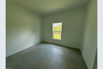 4103 E 13th St, Lehigh Acres, FL 33972 - Photo 6