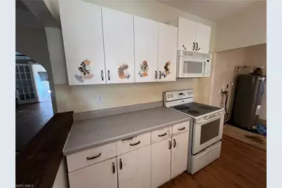 3835 Lake St, Fort Myers, FL 33901 - Photo 4