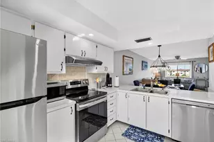 11250 Caravel Cir, Fort Myers, FL 33908 - Photo 4