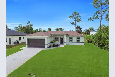 2715 10th St W, Lehigh Acres, FL 33971 - Photo 32
