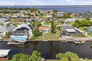 2540 SE 25th Ave, Cape Coral, FL 33904 - Photo 12