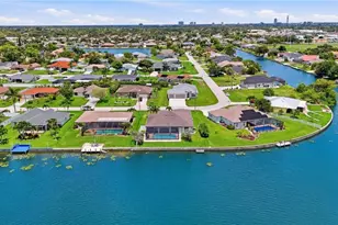 206 NE 21st Ave, Cape Coral, FL 33909 - Photo 40