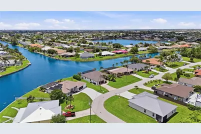 206 NE 21st Ave, Cape Coral, FL 33909 - Photo 38