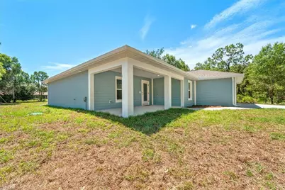 414 Cleveland Ave, Lehigh Acres, FL 33972 - Photo 4
