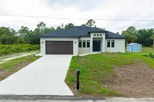 615 Broadway Ave, Lehigh Acres, FL 33972 - Photo 4