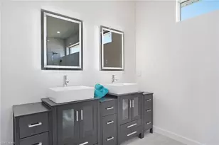 1426 SE 43rd Terrace, Cape Coral, FL 33904 - Photo 26