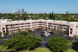 170 Turtle Lake Ct, Naples, FL 34105 - Photo 1
