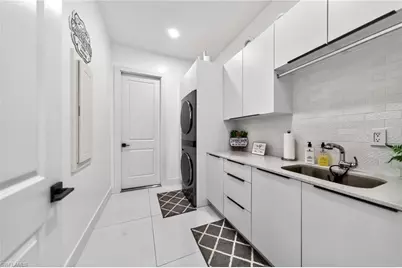 710 SW 12th Ter, Cape Coral, FL 33991 - Photo 22