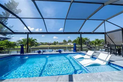 710 SW 12th Ter, Cape Coral, FL 33991 - Photo 24