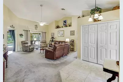 1820 SW 51st St, Cape Coral, FL 33914 - Photo 4
