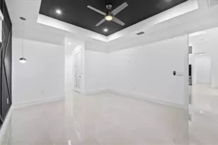 2711 Van Buren Pkwy, Cape Coral, FL 33993 - Photo 26