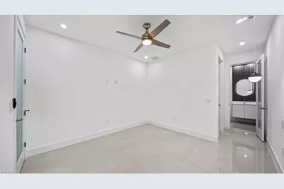 2711 Van Buren Pkwy, Cape Coral, FL 33993 - Photo 24