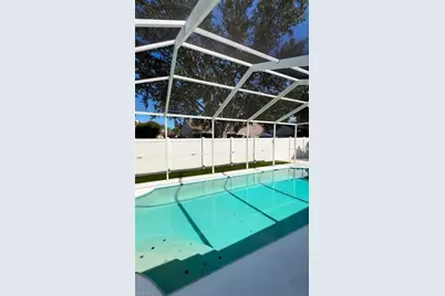 12711 Pineforest Way E, Largo, FL 33773 - Photo 4