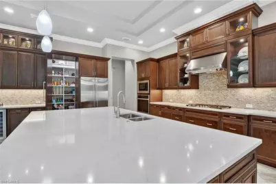 9595 Via Lago Way, Fort Myers, FL 33912 - Photo 8