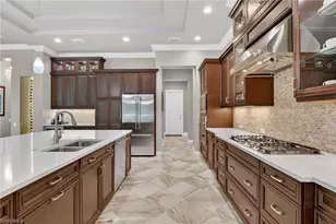 9595 Via Lago Way, Fort Myers, FL 33912 - Photo 10