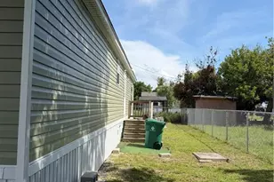 712 Maryland Ave, Clewiston, FL 33440 - Photo 2