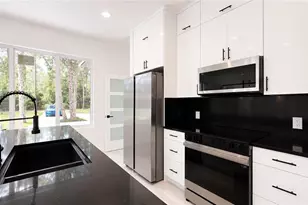 2931 16th Ave NE, Naples, FL 34120 - Photo 6