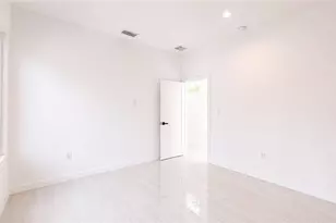 2931 16th Ave NE, Naples, FL 34120 - Photo 22