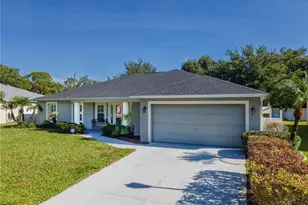 2621 Hawks Preserve Dr, Fort Myers, FL 33905 - Photo 2