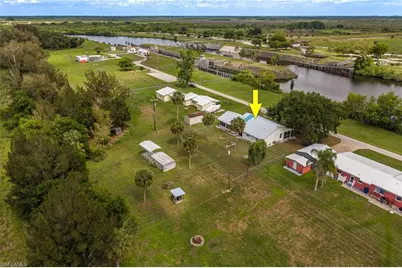 1159 Lock Ln, Moore Haven, FL 33471 - Photo 44