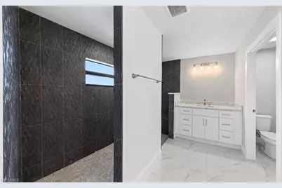 4200 14th St SW, Lehigh Acres, FL 33976 - Photo 22