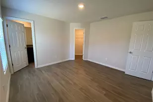 604 Skyline Blvd, Cape Coral, FL 33991 - Photo 6
