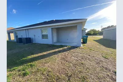 604 Skyline Blvd, Cape Coral, FL 33991 - Photo 2
