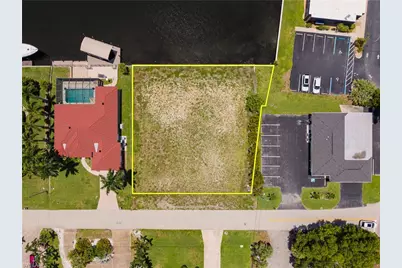 1612 SE 41st St, Cape Coral, FL 33904 - Photo 2