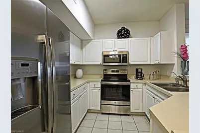 15645 Ocean Walk Cir #116, Fort Myers, FL 33908 - Photo 8