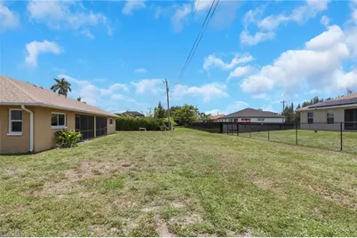 22/ 24 NW 15th Pl, Cape Coral, FL 33993 - Photo 50