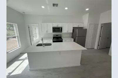 4001 22nd St SW, Lehigh Acres, FL 33976 - Photo 6