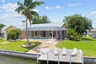 102 SW 9th St, Cape Coral, FL 33991 - Photo 38