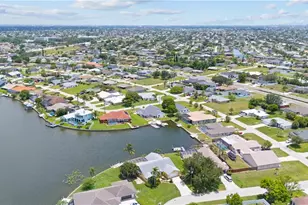 102 SW 9th St, Cape Coral, FL 33991 - Photo 42