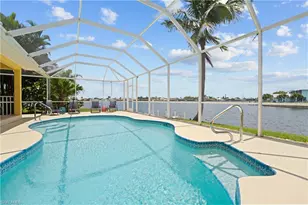 102 SW 9th St, Cape Coral, FL 33991 - Photo 2