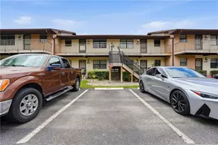 5323 Treetops Dr, Naples, FL 34113 - Photo 2