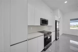 2720 NW 41st Ave, Cape Coral, FL 33993 - Photo 8