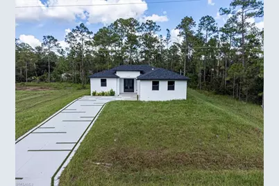 1310 Jefferson Ave, Lehigh Acres, FL 33972 - Photo 2