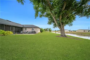 299 Rotonda Cir, Rotonda West, FL 33947 - Photo 20