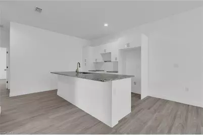 1054 Ainsworth St E, Lehigh Acres, FL 33974 - Photo 18