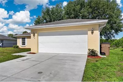 510 Beach Ave S, Lehigh Acres, FL 33974 - Photo 2