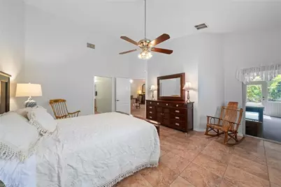 20024 Lake Vista Cir, Lehigh Acres, FL 33936 - Photo 16