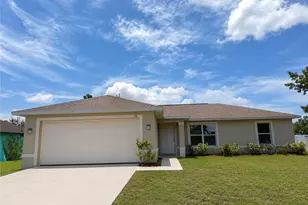318 SE 46th Ln, Cape Coral, FL 33904 - Photo 1